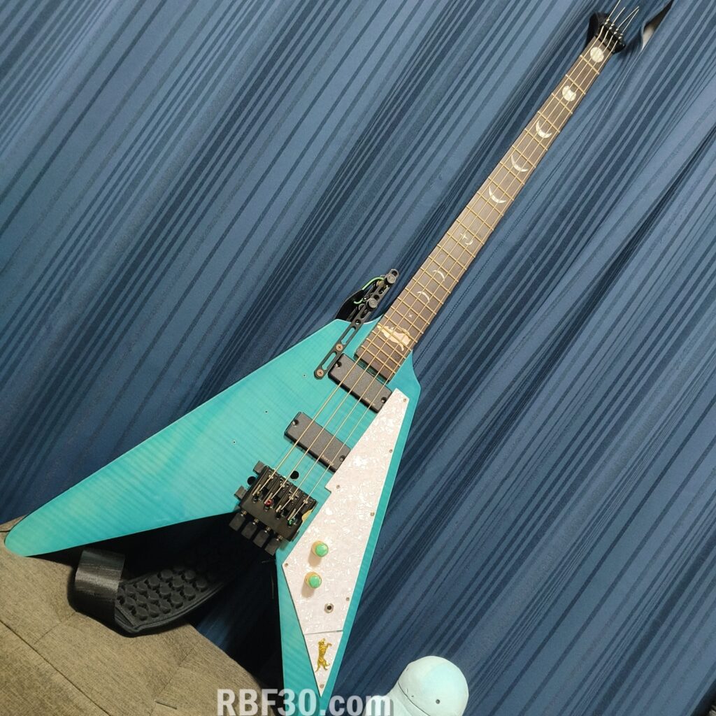 ヘッドレス化したVbassの画像_最近